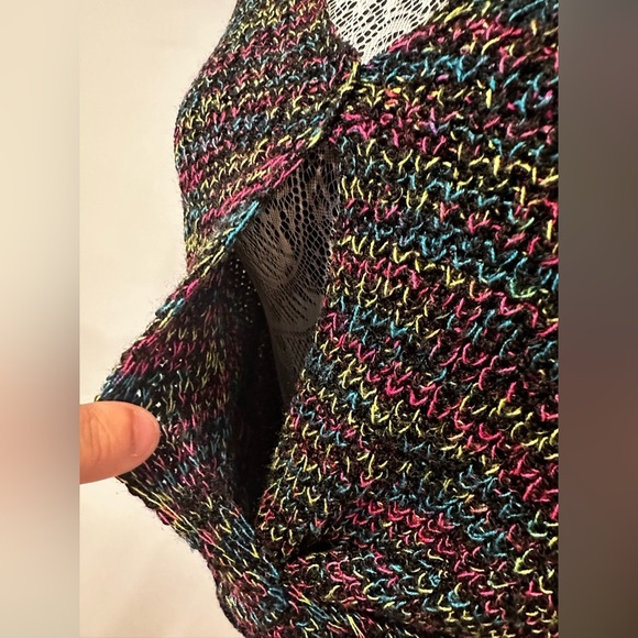 Jolie & Joy Twist Front Neon Speckle VNeck Sleeveless Knit Top Keyhole - Picture 11 of 12